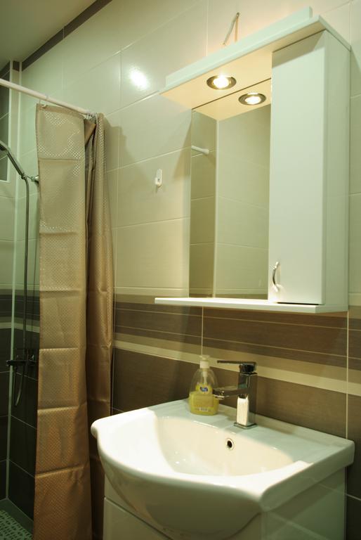 Ni Square Studio Apartment מראה חיצוני תמונה